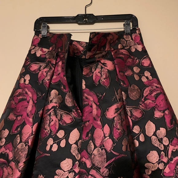 💥HP💥Eliza J. floral black & fuschia Jacquard elegant A-line midi skirt Size 10 - Picture 10 of 14